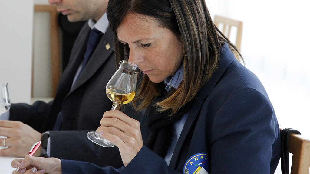 Spirito Italiano Interesse crescente nelle donne per la grappa