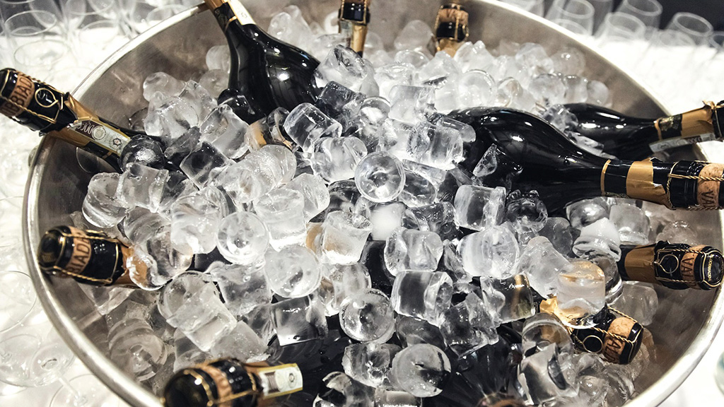 Spirito Italiano temperatura di servizio vino con stile Spirito Italiano temperatura di servizio vino con stile