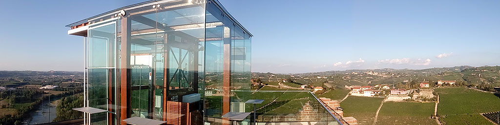 Spirito Italiano mostra torre volti di barbaresco
