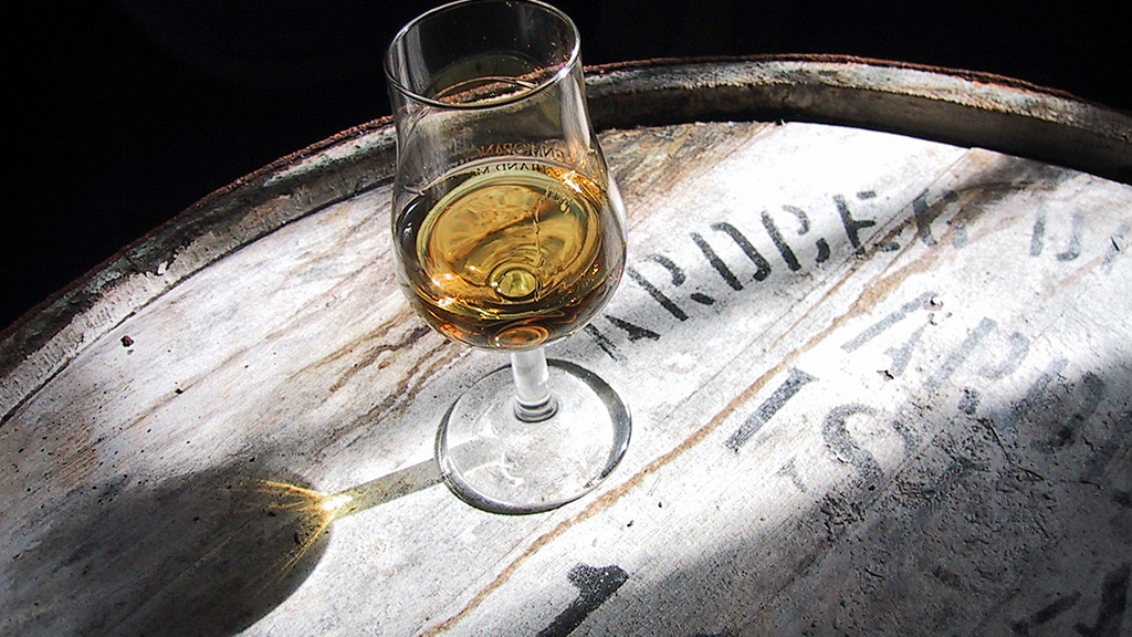 Spirito Italiano bevande spiritose grappa indicazione IG tutela registro ue europa