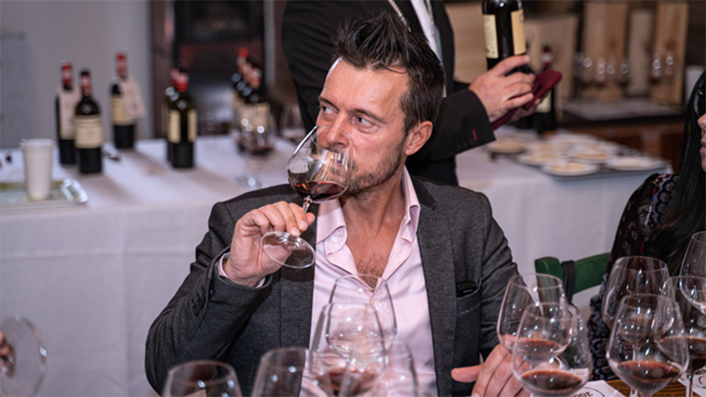 Spirito Italiano Santo Stefano chianti classico verticale Spirito Italiano Santo Stefano chianti classico verticale