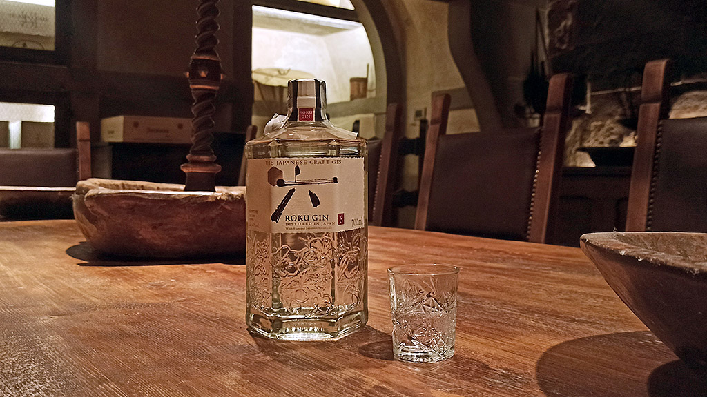 Spirito Italiano suntory roku gin
