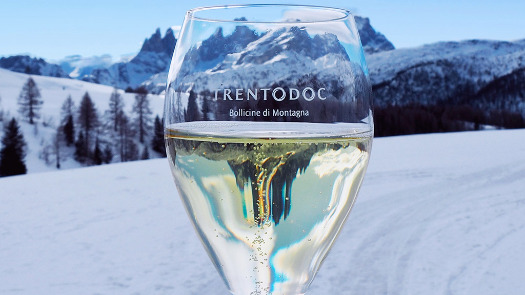Spirito Italiano Trentodoc sulle dolomiti 2022