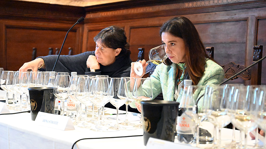 Spirito Italiano anteprima migliori vernaccia san gimignano 2022