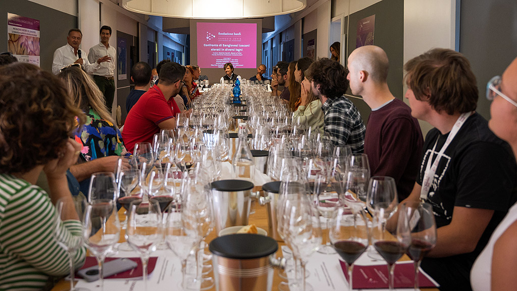 Spirito Italiano jazz wine montalcino 2023 noa tiromancino