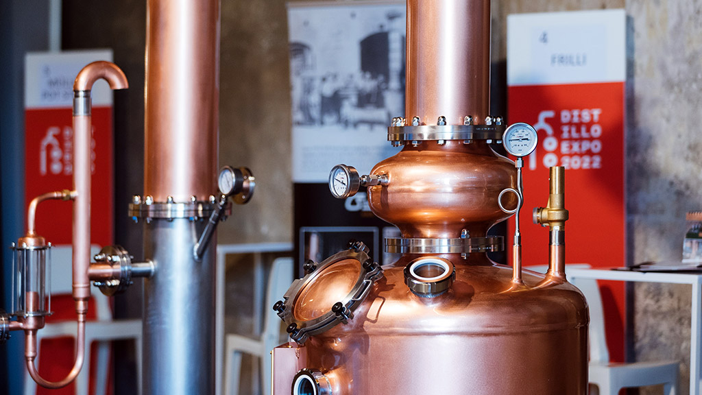 Spirito Italiano distillo distillazione artigianale milano Spirito Italiano distillo distillazione artigianale milano