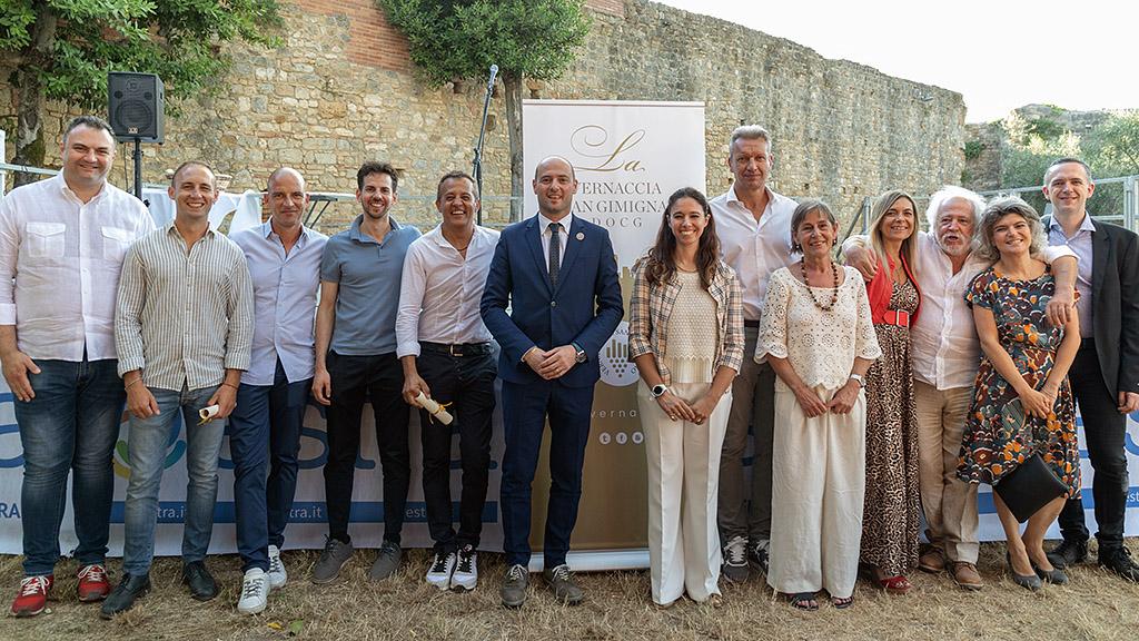 Spirito Italiano vernaccia san gimignano consorzio 50 anni