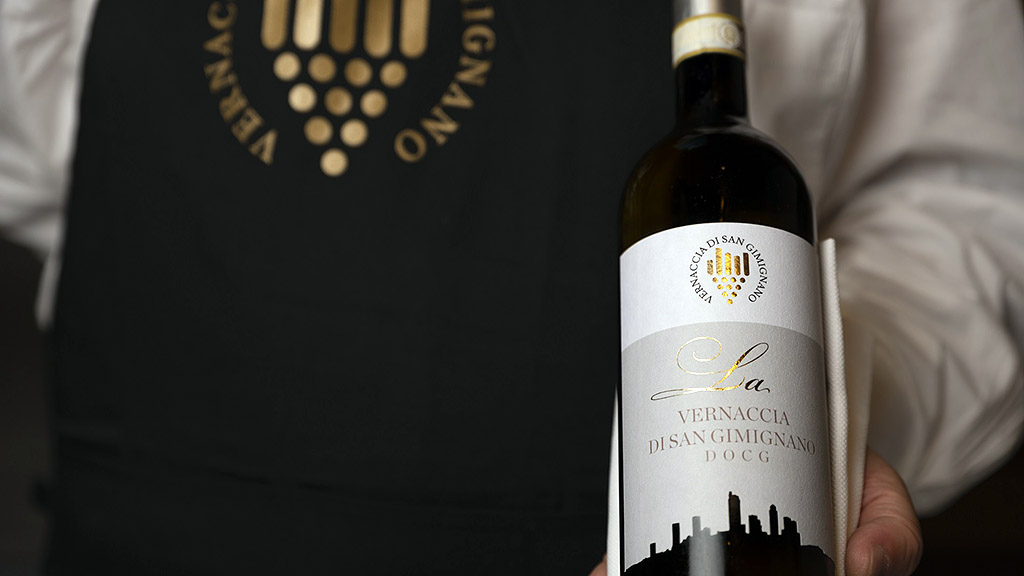 Spirito Italiano vernaccia san gimignano consorzio 50 anni