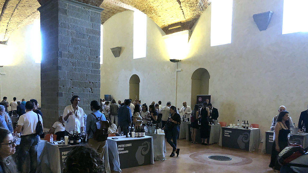 Spirito Italiano terracotta vino firenze georgia armenia