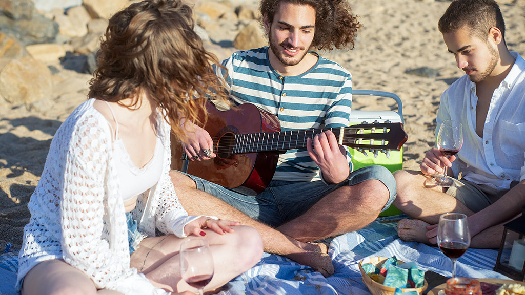 Spirito Italiano picnic galateo stile estate Spirito Italiano picnic galateo stile estate