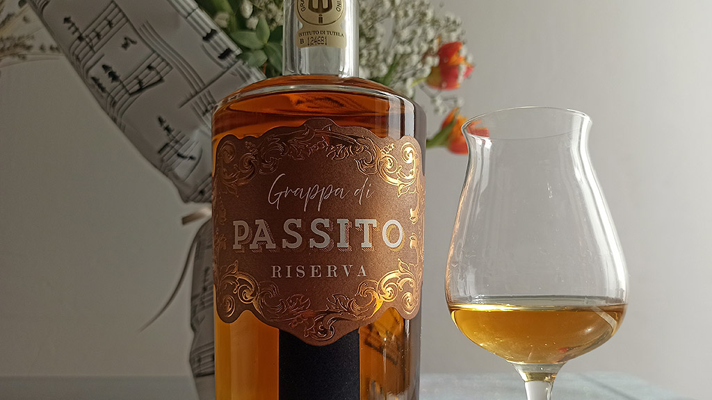 Spirito Italiano grappa passito riserva distilleria pezzi trentino