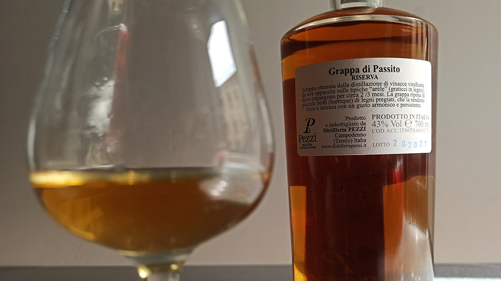 Spirito Italiano grappa passito riserva distilleria pezzi trentino