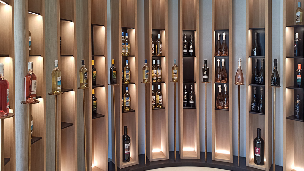 Spirito Italiano contini vernaccia sardegna cantina