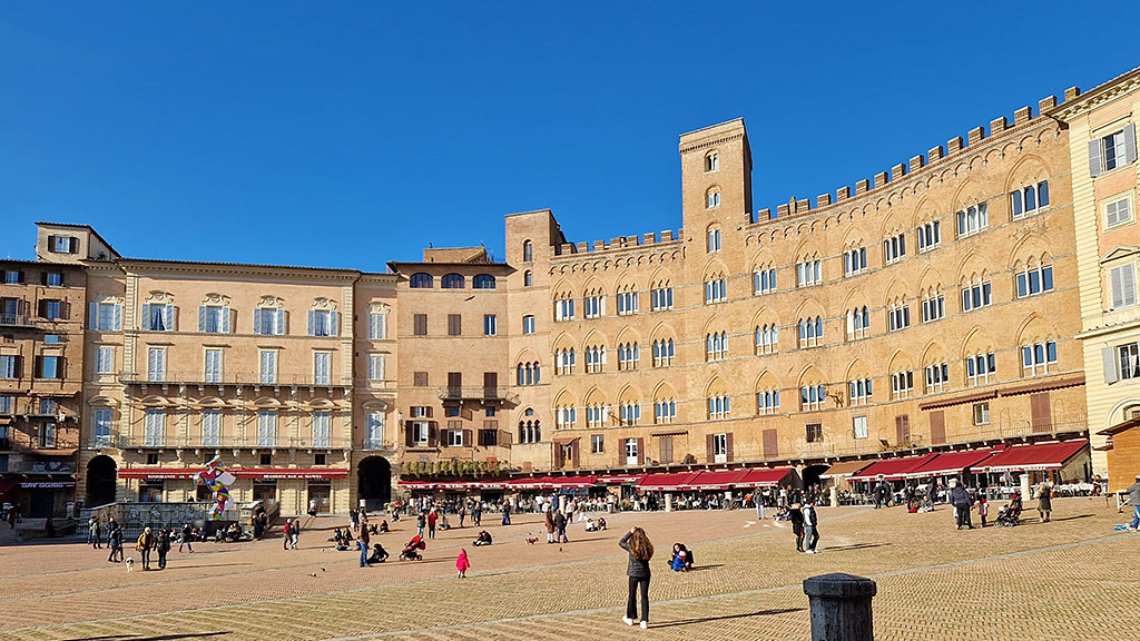 Spirito Italiano wine siena 2023 vino Spirito Italiano wine siena 2023 vino