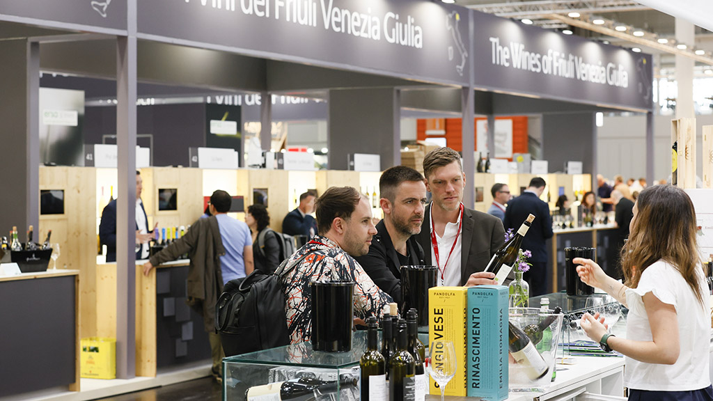 Spirito Italiano prowein 2023 same but different Spirito Italiano prowein 2023 same but different
