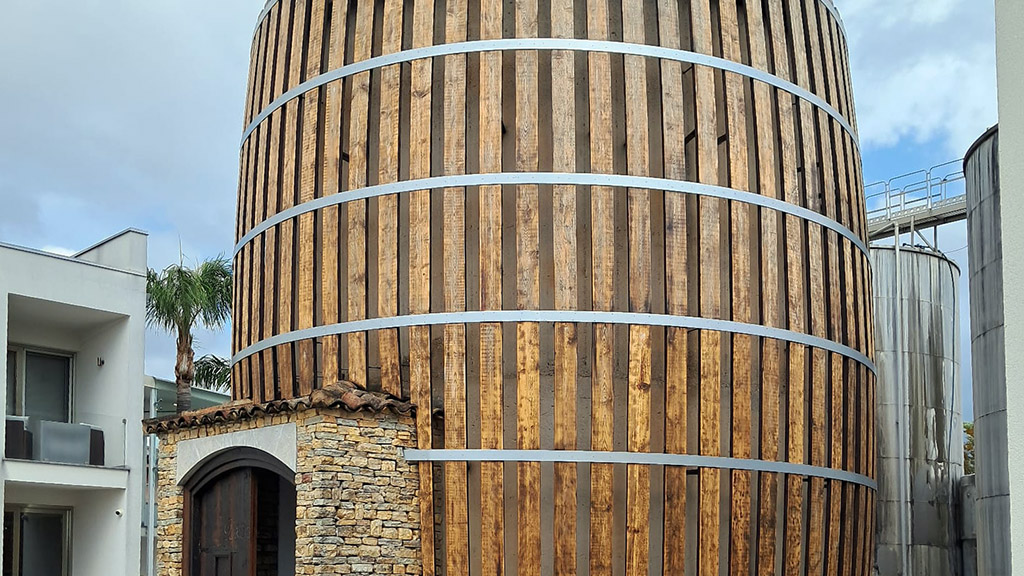 Spirito Italiano brugnano vino sicilia Spirito Italiano brugnano vino sicilia