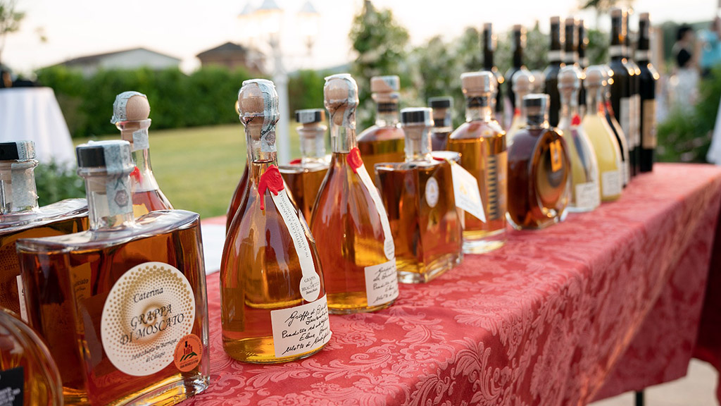 Spirito Italiano vieux moulin 90 elena borra grappa