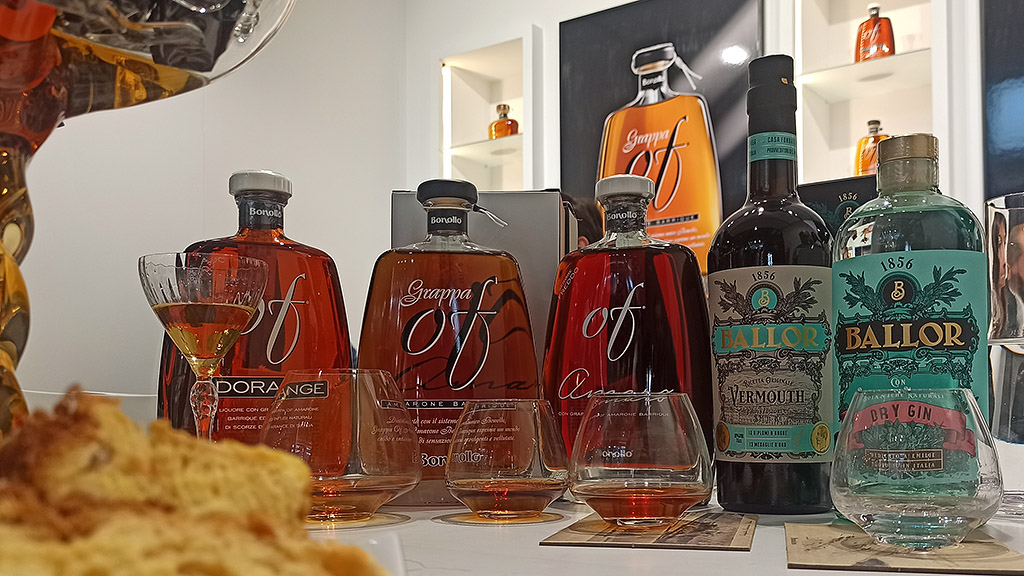 Spirito Italiano vermouth ballor gin bonollo Spirito Italiano vermouth ballor gin bonollo