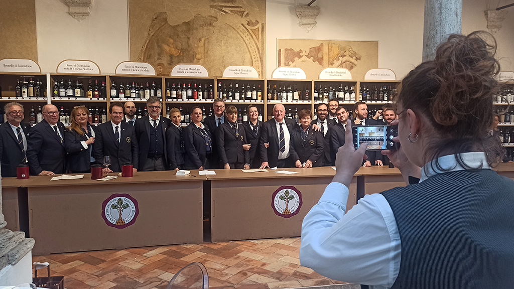 Spirito Italiano migliori brunello di montalcino 2023 benvenuto Spirito Italiano migliori brunello di montalcino 2023 benvenuto