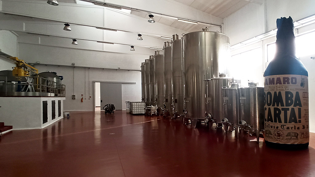 Spirito Italiano Silvio carta gin elio carta giniu Spirito Italiano Silvio carta gin elio carta giniu