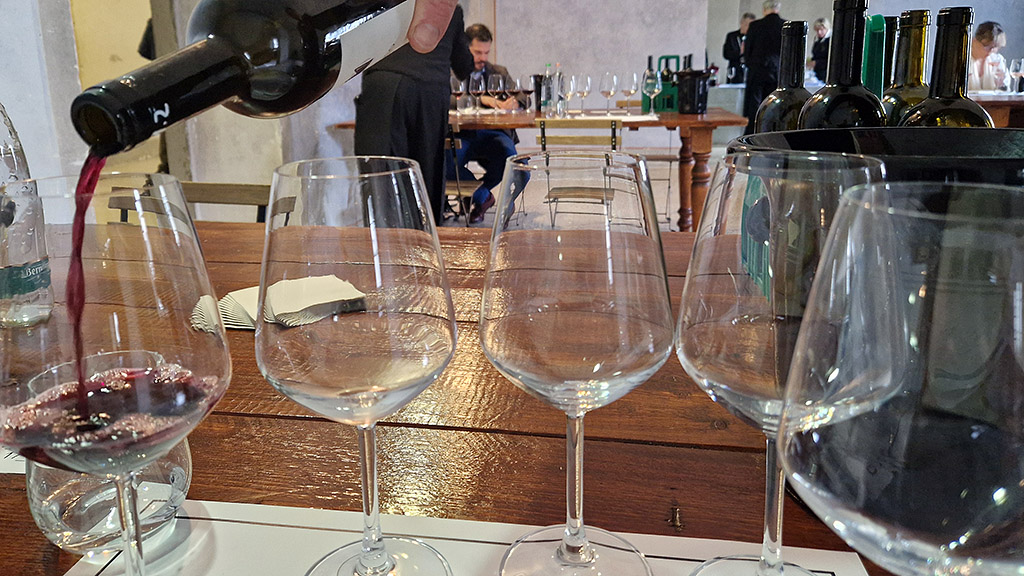 Spirito Italiano costa,toscana,vino Spirito Italiano costa,toscana,vino