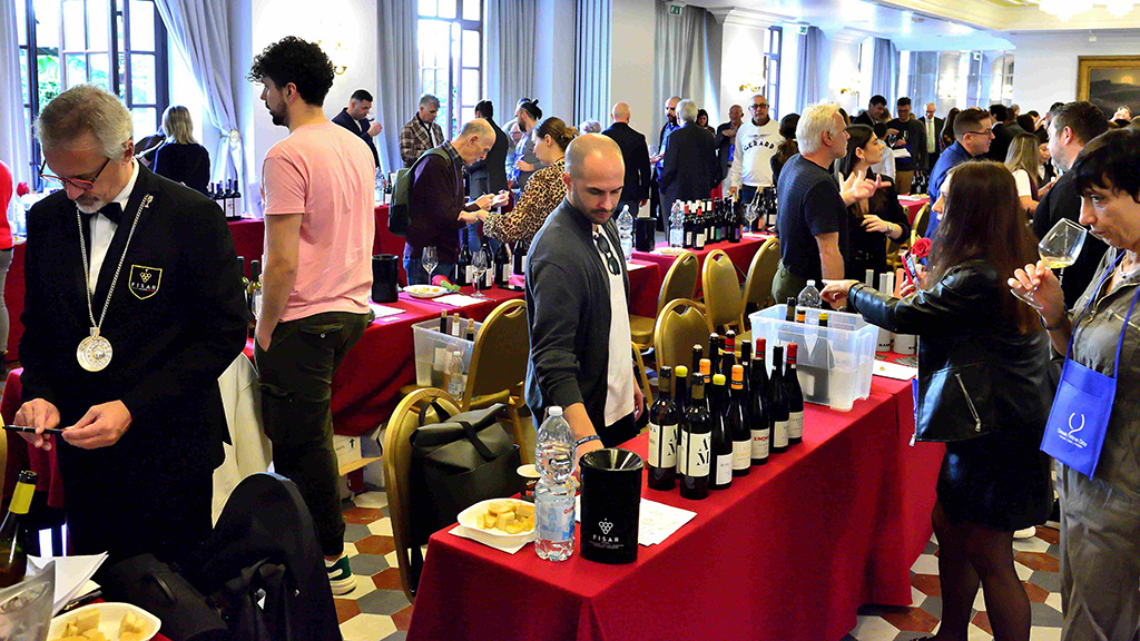 Spirito Italiano greek,wine,day,firenze Spirito Italiano greek,wine,day,firenze