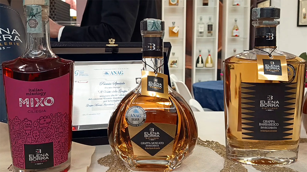 Spirito Italiano elena borra,grappa,distilleria Prodotti di Elena Borra distillerie - foto Paolo Bini ©