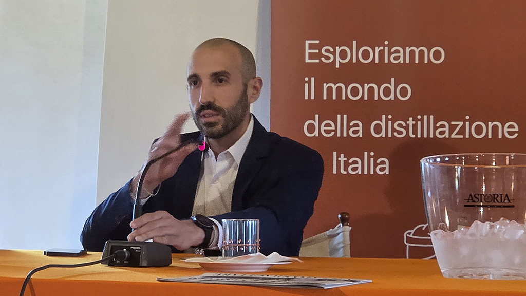 Spirito Italiano distilleria,turismo,distillo Davide Mansouri