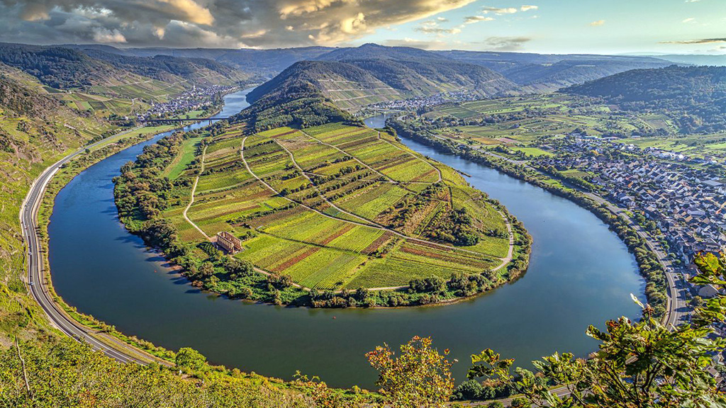 Spirito Italiano riesling,maestà formica Mosel - ph. Tom Analogicus