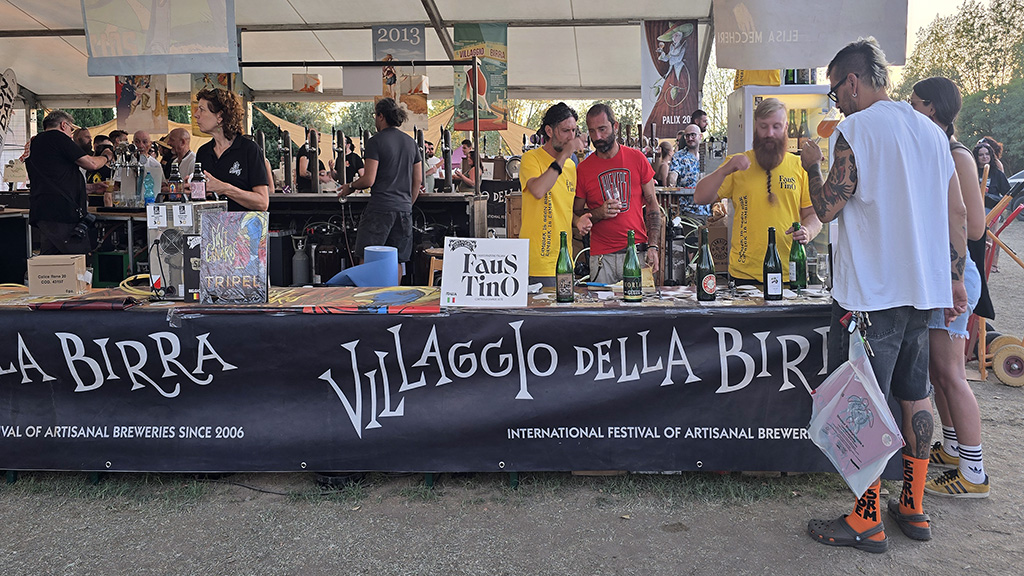 Spirito Italiano villaggio,birra Spirito Italiano villaggio,birra