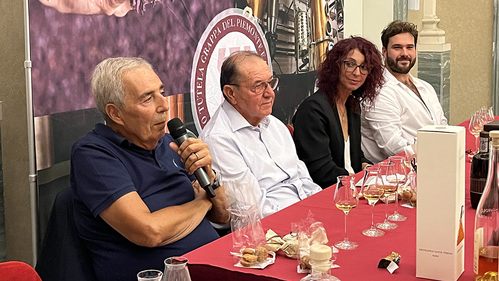Spirito Italiano piemonte,grappa Spirito Italiano piemonte,grappa