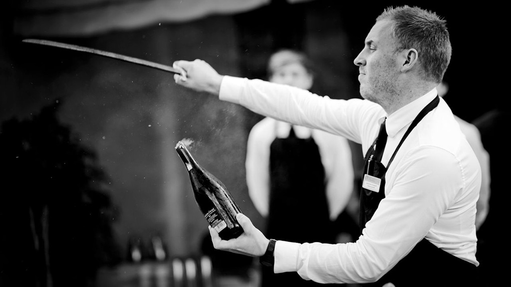 Spirito Italiano prosecco,champagne,francia Sabrage Champagne - ph. R. Terp